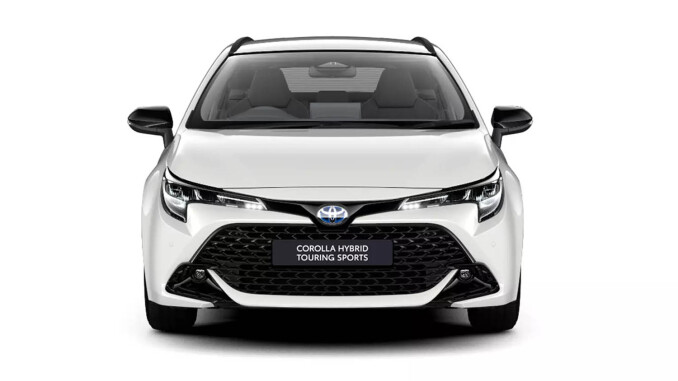 Toyota Corolla 1.8 Hybrid Icon 5dr CVT Hybrid Estate - Image 2